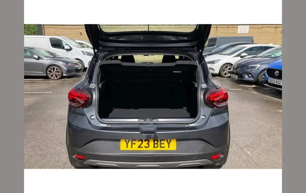 Used Dacia Sandero Journey 90 HP (66 kW) 2023 Grey Hatchback
