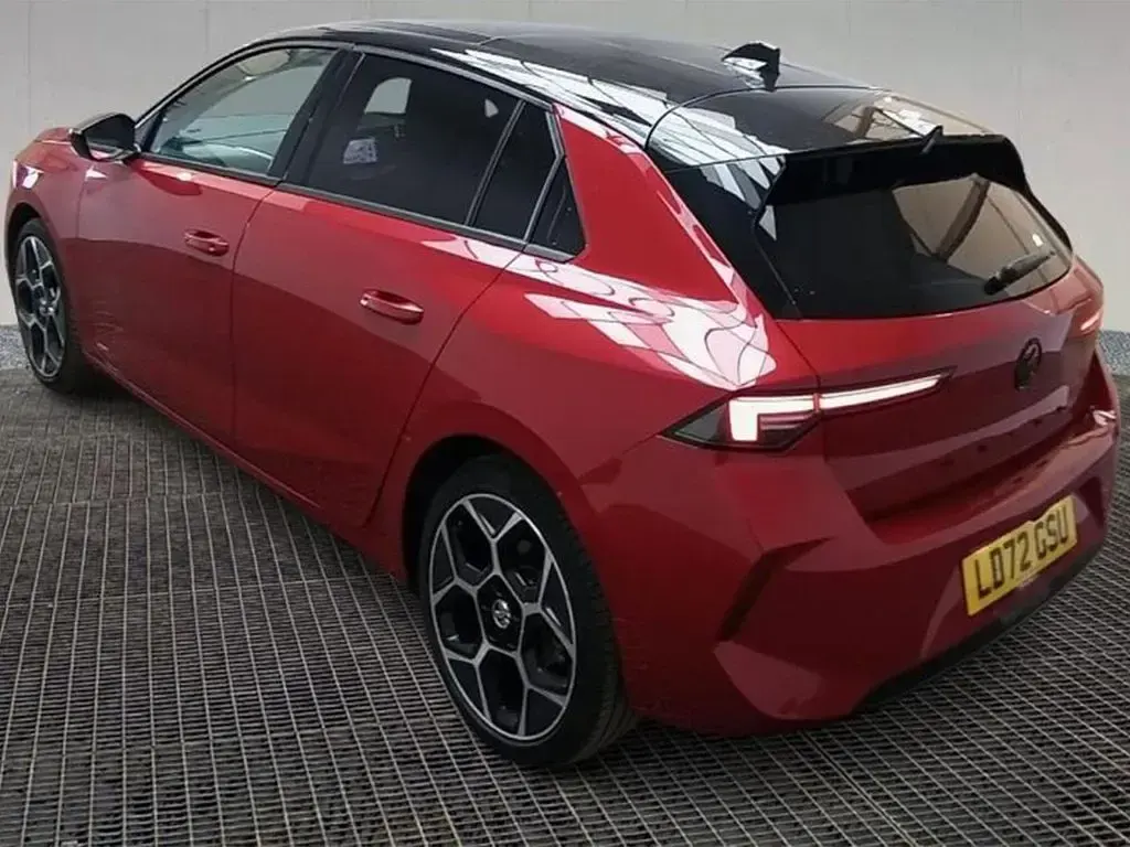 Used Vauxhall Astra Ultimate 2022 Red Hatchback