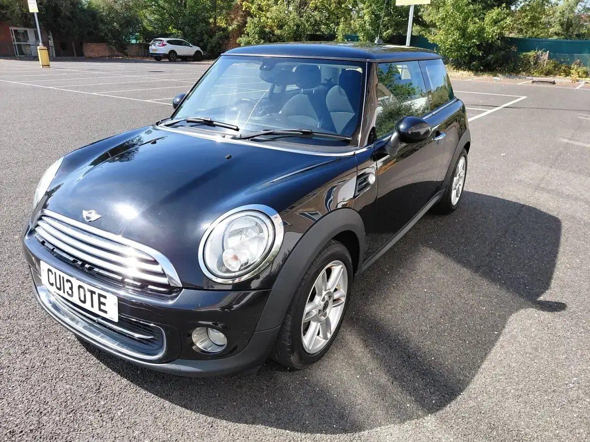 Used Mini Cooper Hatch 2013 Black Hatchback
