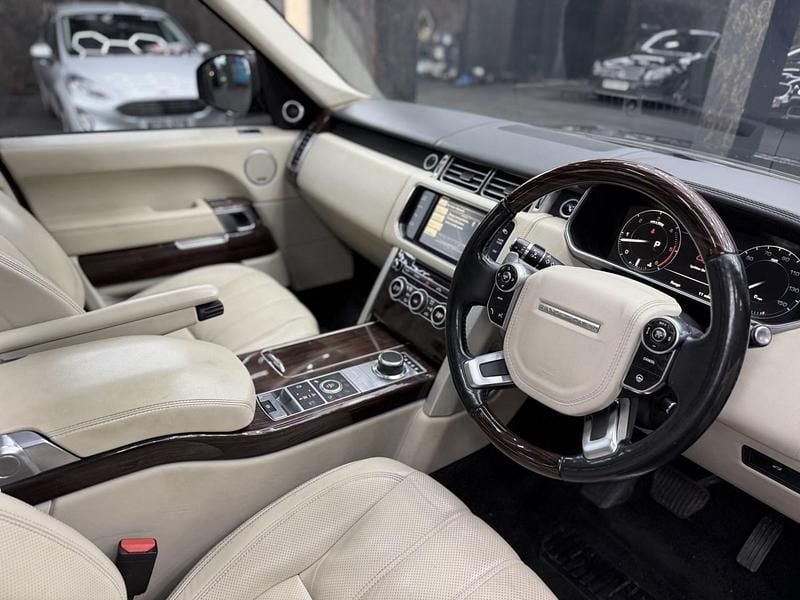 Used Land Rover Range Rover Autobiography 339 HP (249 kW) 2014 Black SUV