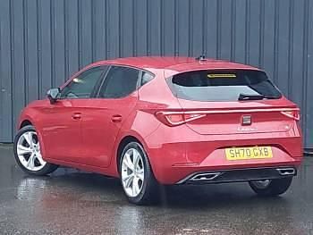 Used Seat Leon FR 110 HP (80 kW) 2020 Red Hatchback