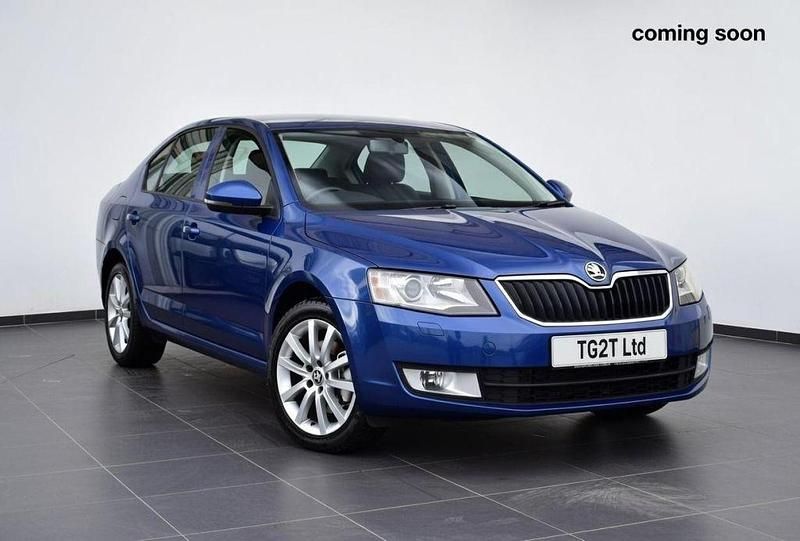 Blue Used 2016 Skoda Octavia SE L Hatchback | £6,995 (Fair price) - Image 1/3