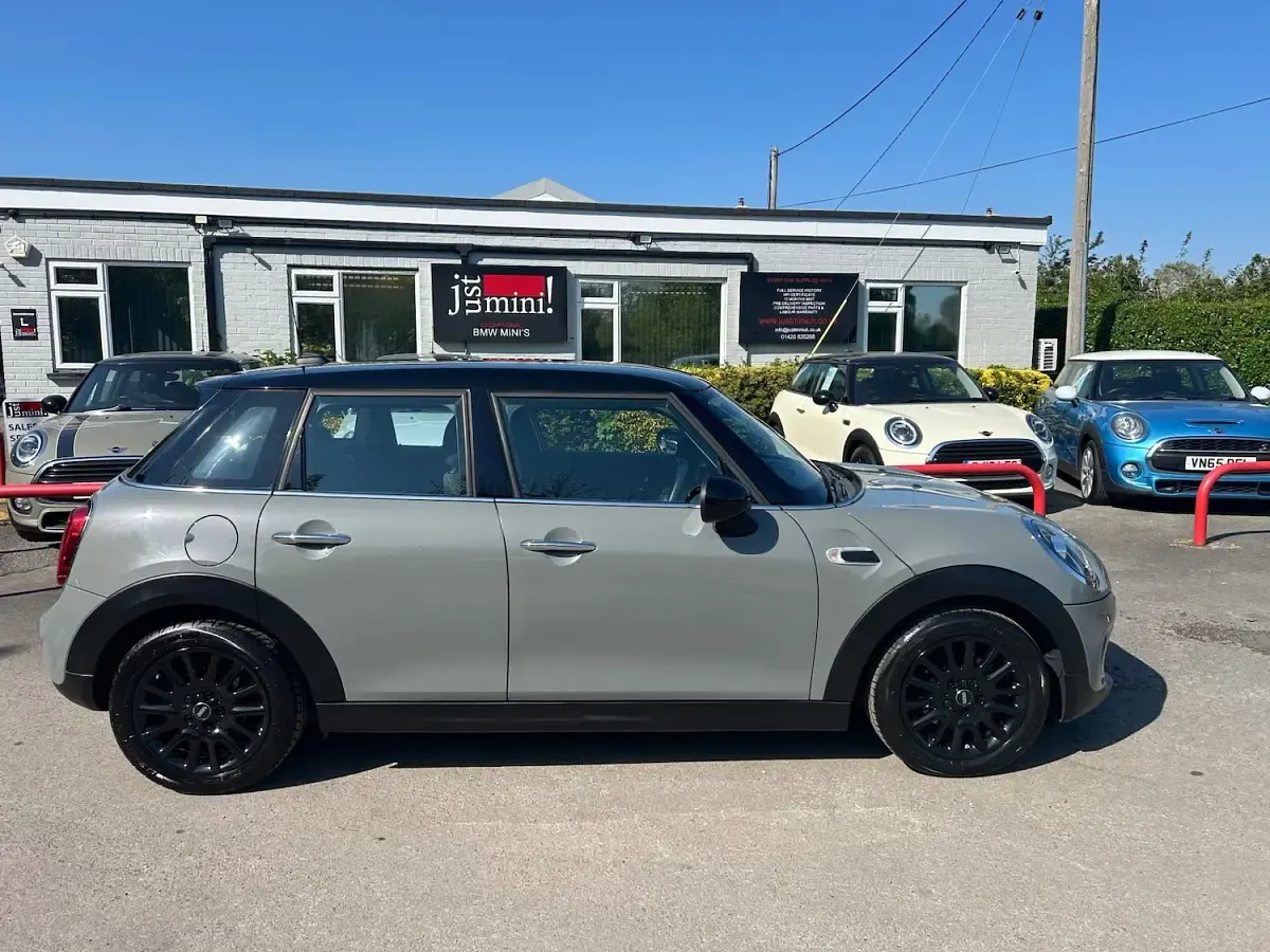 Used Mini Cooper Classic 2018 Grey Hatchback