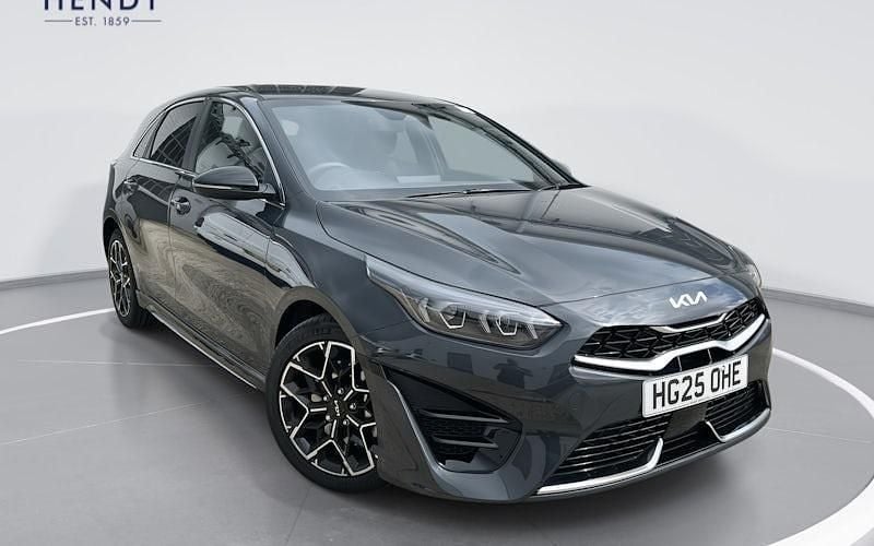 Used 2025 Kia Ceed GT-Line Hatchback | £21,999 (Fair price) - Image 1/4