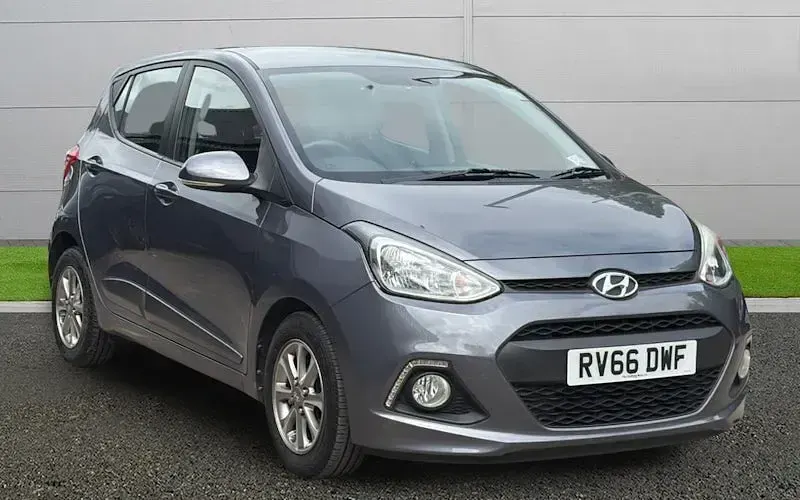 Gebraucht Hyundai i10 Premium 67 PS (49 kW) 2016 Kleinwagen