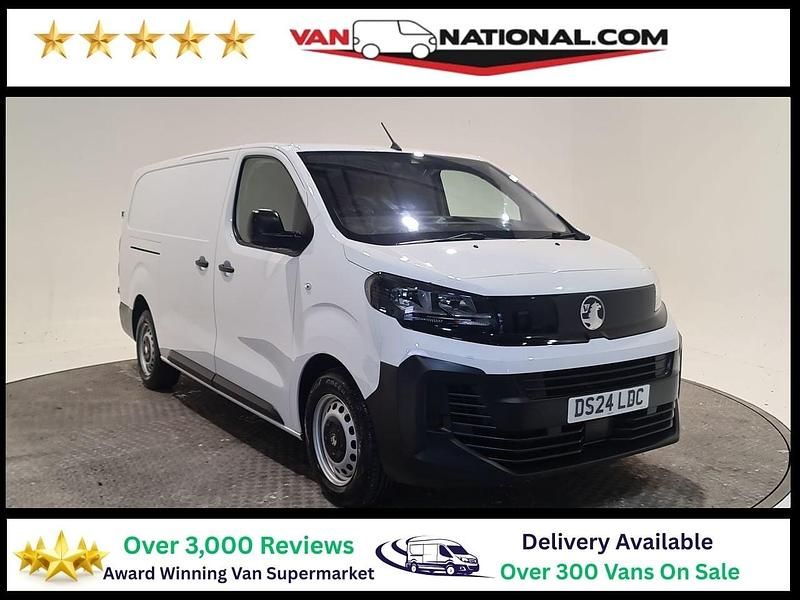 Used Vauxhall Vivaro 145 HP (106 kW) 2024 White MPV