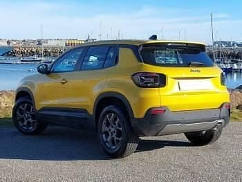 Used Jeep Avenger Longitude 100 HP (73 kW) 2025 Yellow SUV