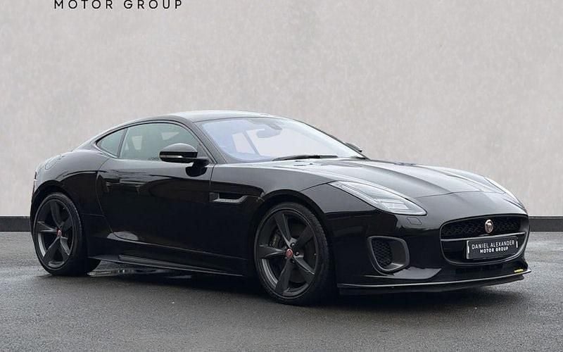 Used Jaguar F-Type Supercharged 400 HP (294 kW) 2017 Coupe