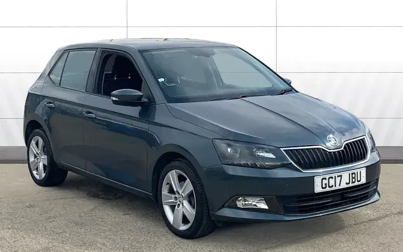 Used Skoda Fabia SE L 90 HP (66 kW) 2017 Hatchback