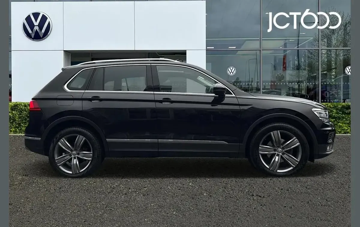 Used VW Tiguan SEL 147 HP (108 kW) 2018 Black SUV