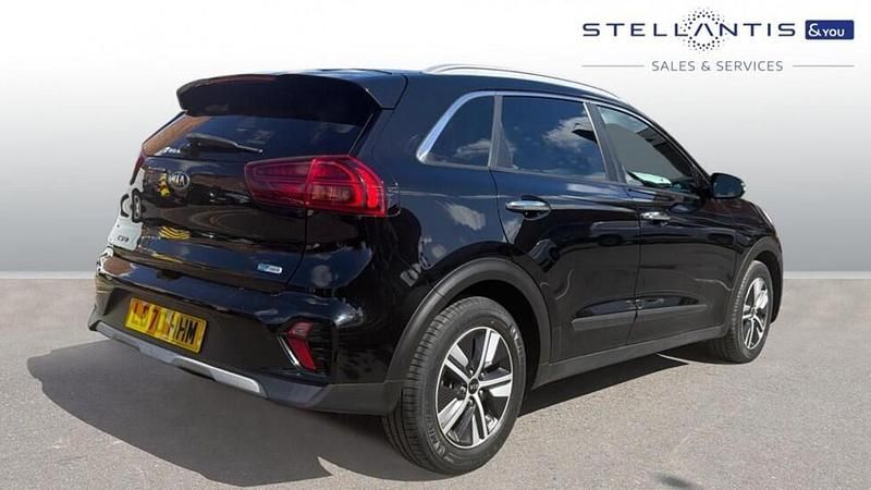 Gebraucht Kia Niro 139 PS (102 kW) 2020 Schwarz SUV