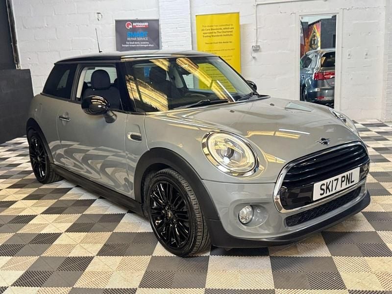 Grey Used 2017 Mini Cooper Hatch Hatchback | £9,250 (Good price) - Image 1/4
