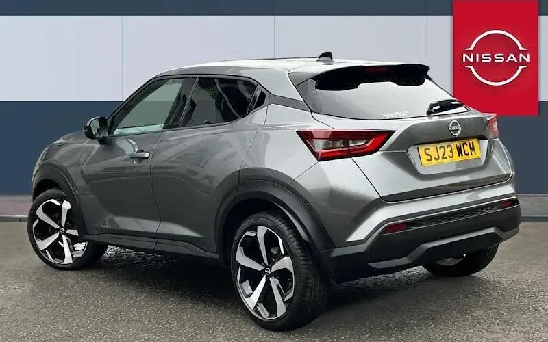 Used Nissan Juke Tekna 114 HP (83 kW) 2023 Grey SUV