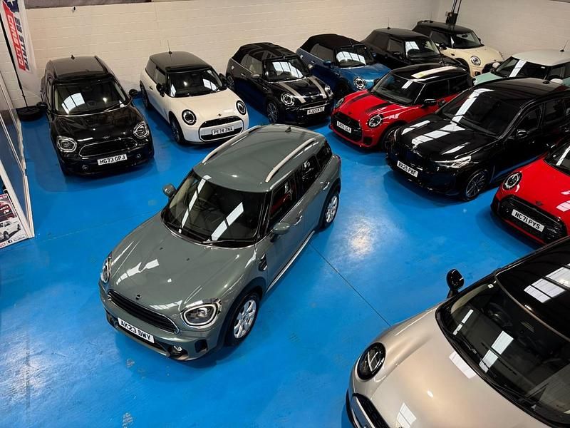 Used Mini Cooper Classic 2023 Green Hatchback