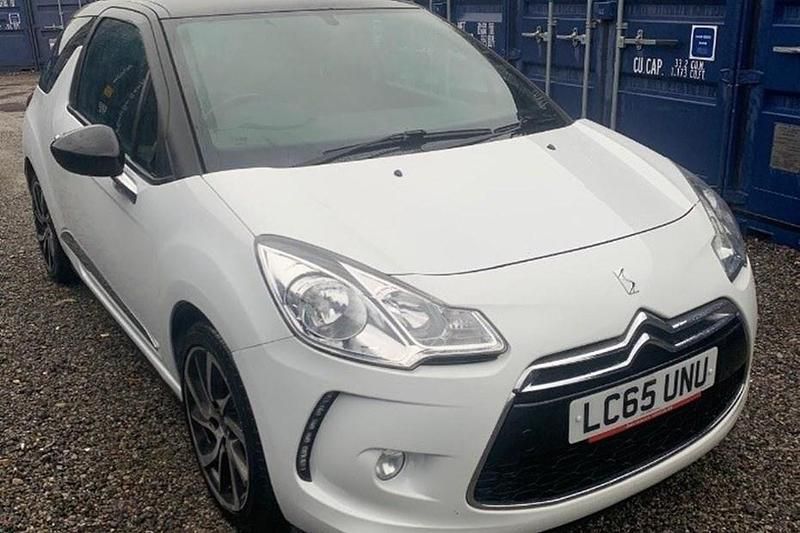 White Used 2015 DS Automobiles DS3 Hatchback | £2,796 (Fair price) - Image 1/1
