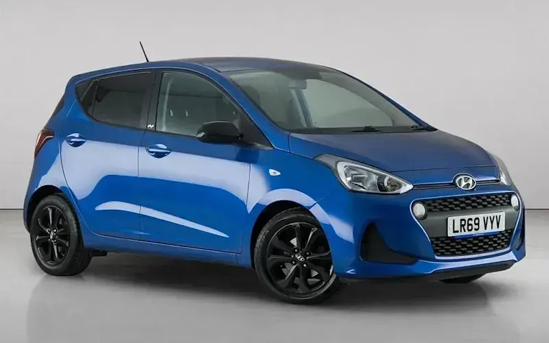 Used Hyundai i10 67 HP (49 kW) 2019 Hatchback