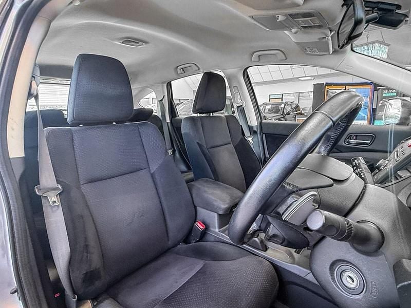 Used Honda CR-V SE 155 HP (114 kW) 2014 Silver SUV