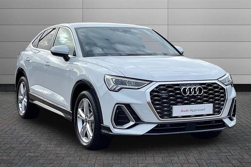 White Used 2025 Audi Q3 S-Line SUV | £34,895 (Fair price) - Image 1/4