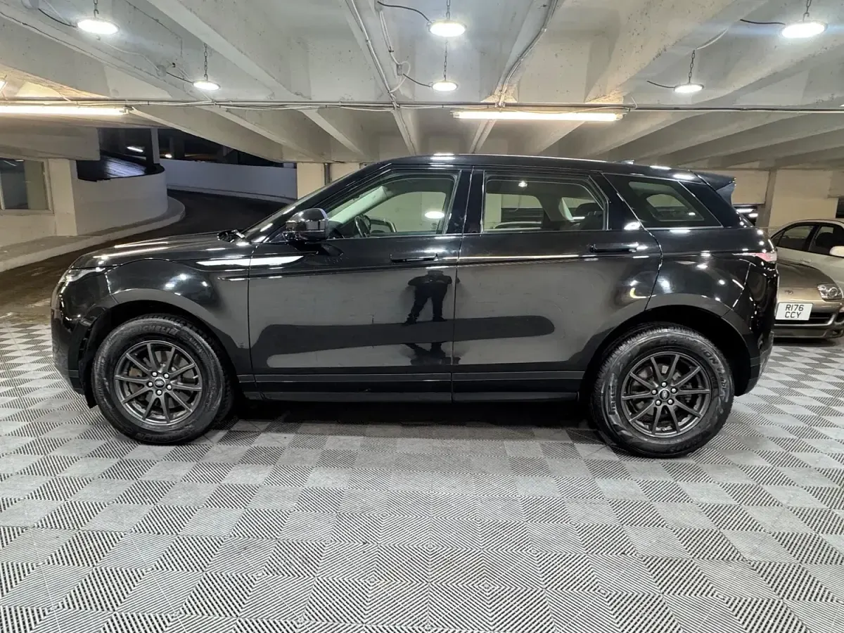 Used Land Rover Range Rover evoque S 2019 Black SUV