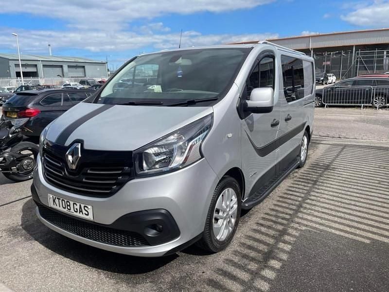 Silver Used 2016 Renault Trafic Van | £9,150 (Fair price) - Image 1/4