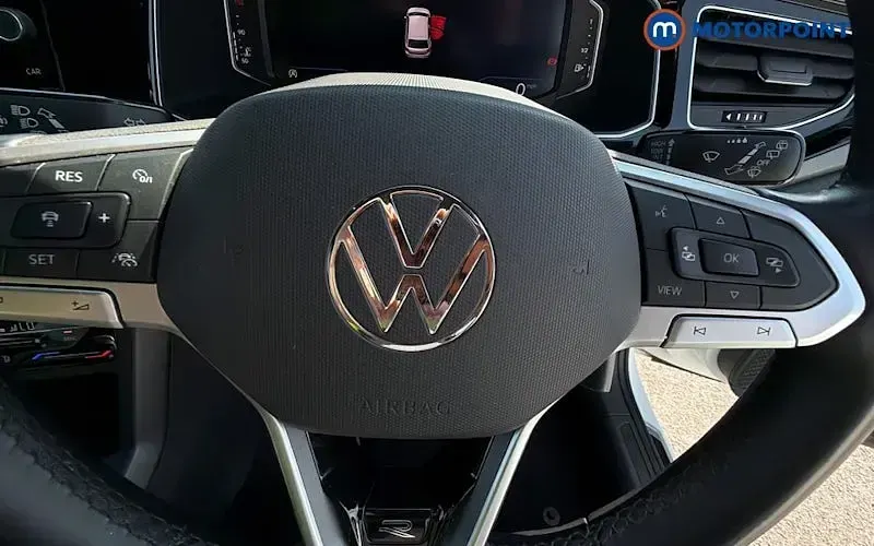 Used VW Polo R-line 95 HP (69 kW) 2024 White Hatchback