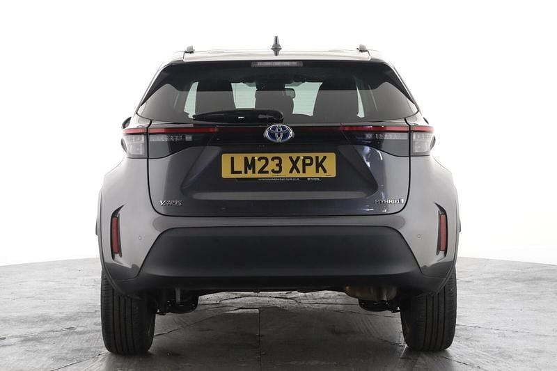 Second-hand Toyota Yaris Hybrid 2023 Gri Hatchback