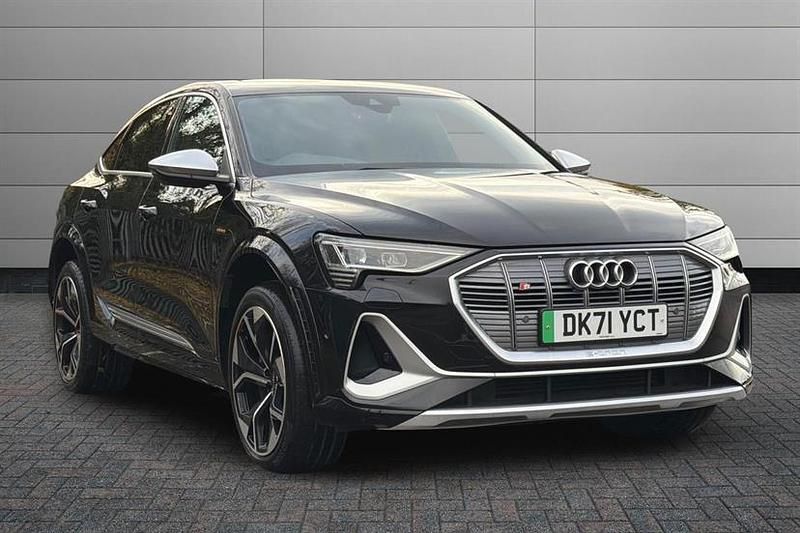Mythos black Used 2021 Audi e-tron Comfort SUV | £34,595 (Fair price) - Image 1/4