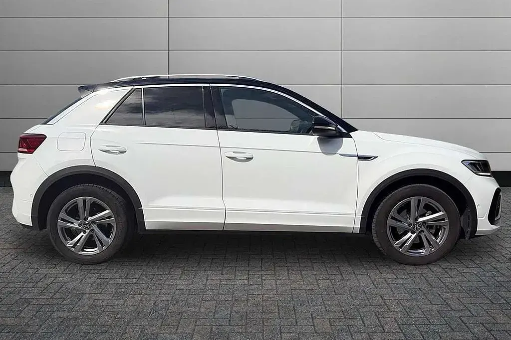 Used VW T-Roc R-line 150 HP (110 kW) 2024 White SUV