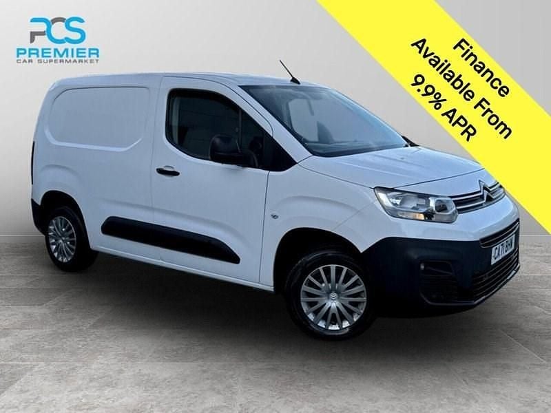 White Used 2021 Citroën Berlingo | £8,000 (Good price) - Image 1/3
