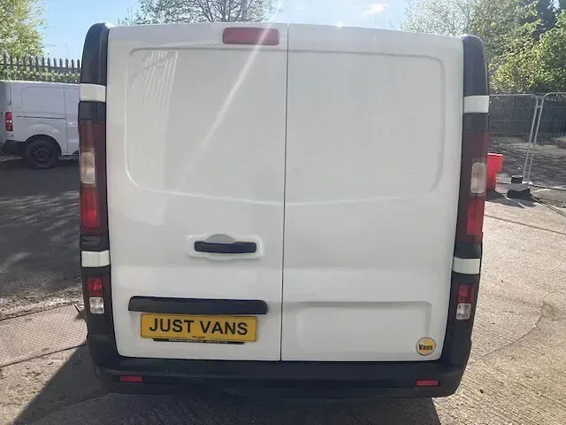 Used Renault Trafic Business 150 HP (110 kW) 2022 White