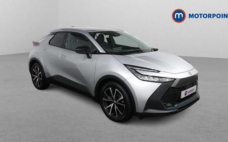 Used Toyota C-HR Design 140 HP (102 kW) 2026 SUV