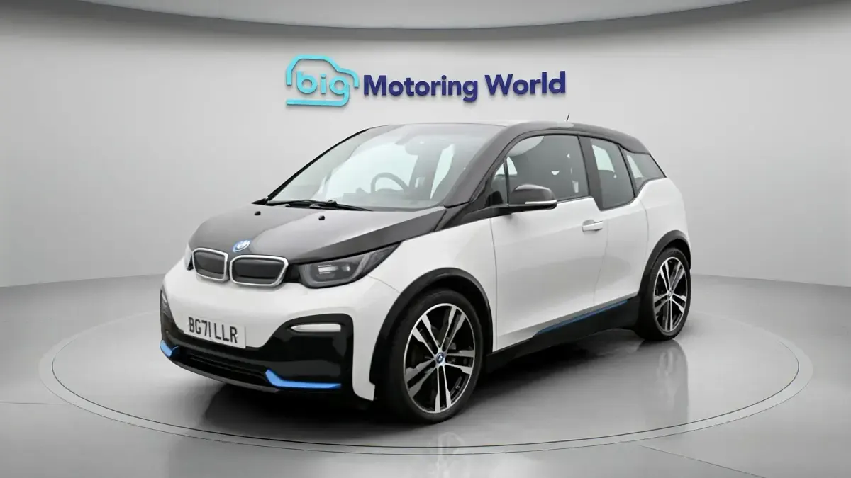Used BMW i3 135 kW (184 HP) 2021 White Hatchback
