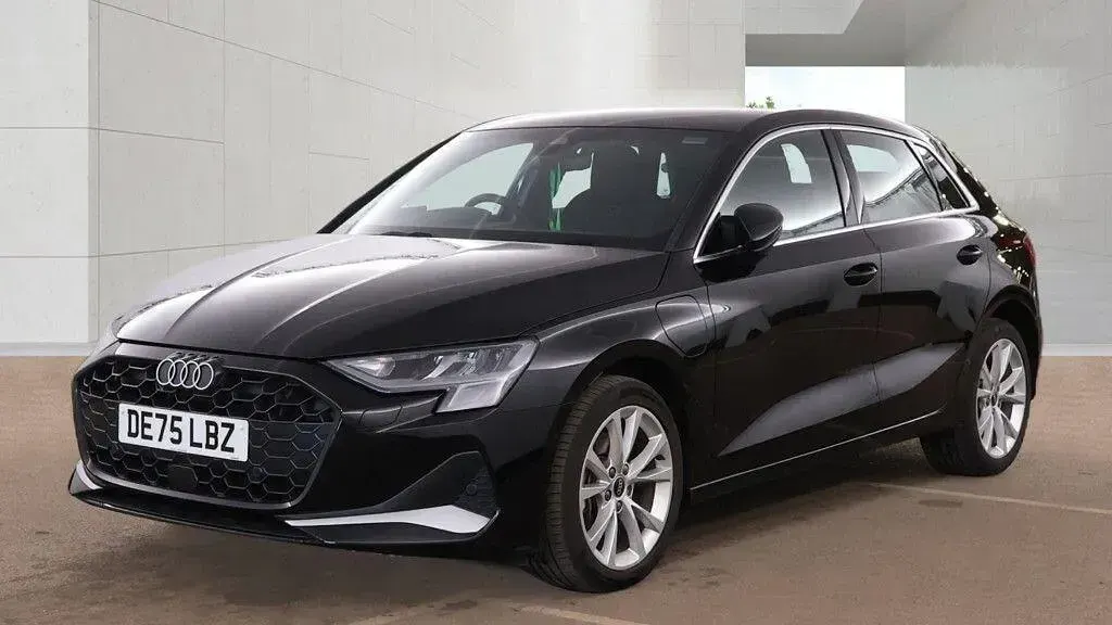 Used Audi A3 e-tron Sport 204 HP (150 kW) 2025 Black Hatchback