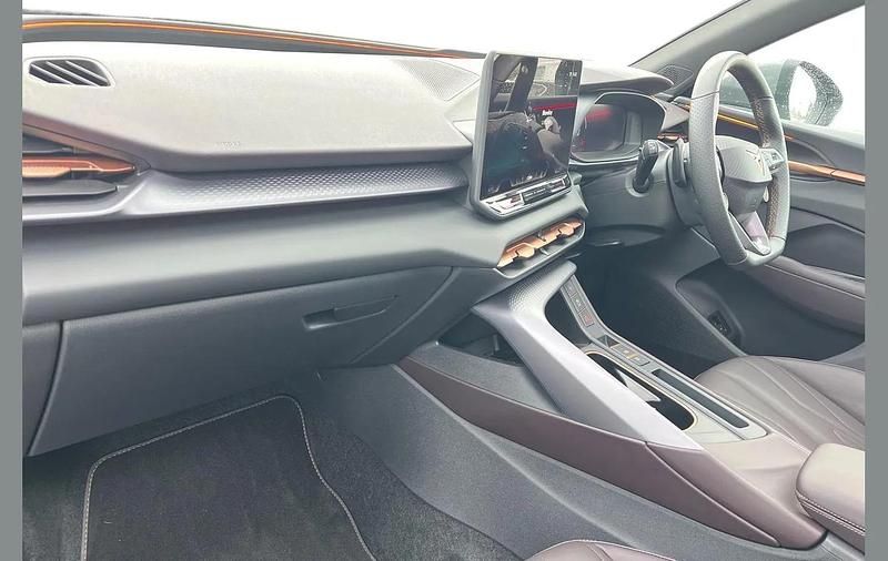 Used Cupra Terramar VZ2 261 HP (191 kW) 2025 White SUV