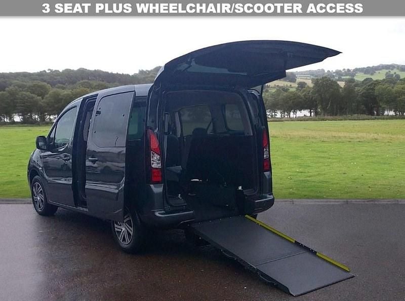 Grey Used 2018 Citroën Berlingo Feel MPV | £11,999 (Fair price) - Image 1/4