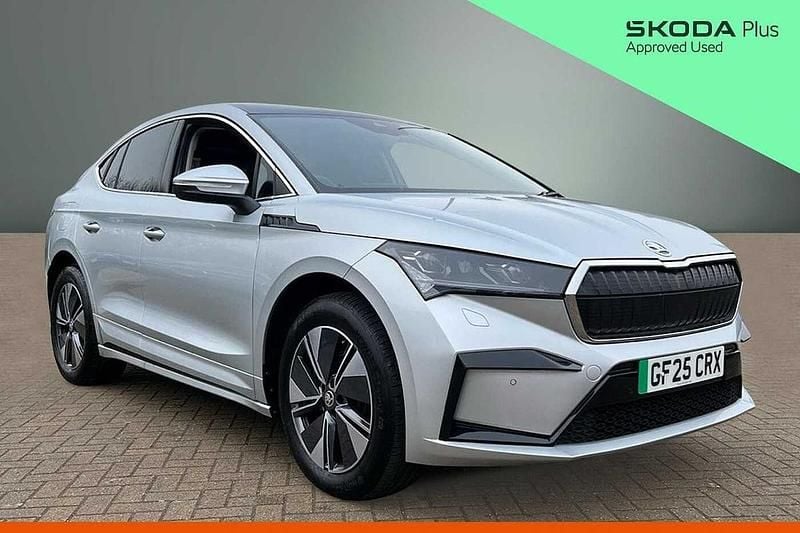 Used Skoda Enyaq iV 210 kW (286 HP) 2025 Brilliant silver metallic SUV