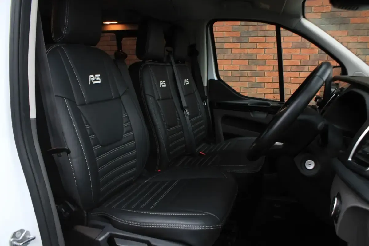 Używany Ford Transit Custom Limited 130 KM (95 kW) 2021 Biały Van
