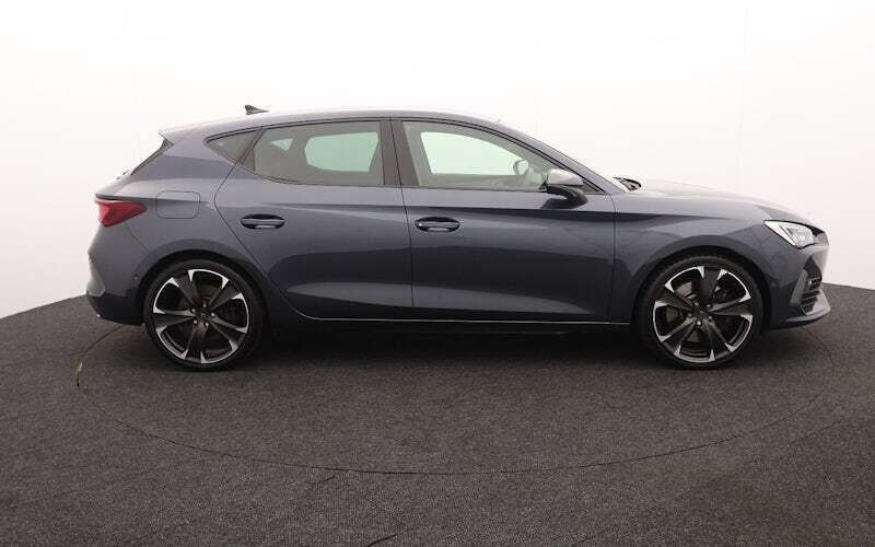 Used Cupra Leon VZ2 245 HP (180 kW) 2023 Hatchback