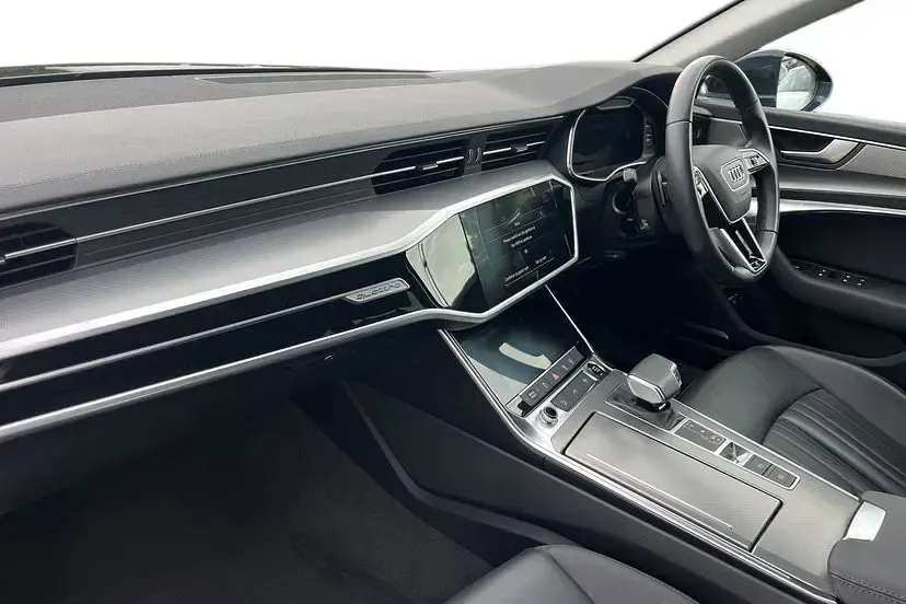 Used Audi A6 Sport 299 HP (219 kW) 2023 Blue Estate