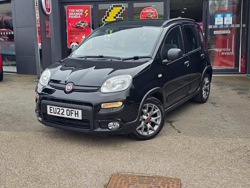 Used Fiat Panda City Life 70 HP (51 kW) 2022 Black Hatchback