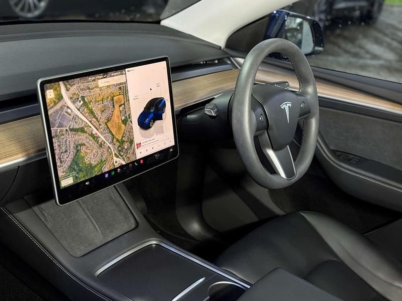 Used Tesla Model Y RWD 216 kW (295 HP) 2023 Blue SUV
