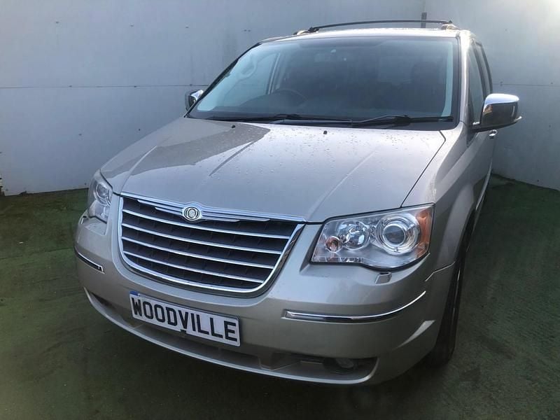 Used Chrysler Grand Voyager Limited 2010 Beige MPV