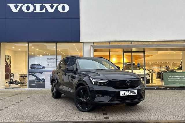 Black Used 2025 Volvo EX40 Performance SUV | £44,890 (Fair price) - Image 1/4