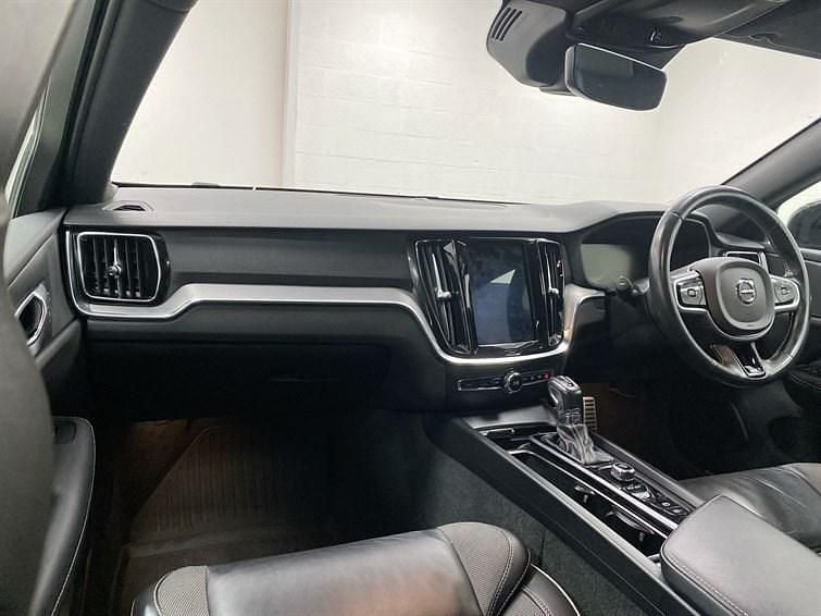 Used Volvo V60 R-Design 2019 Grey Estate
