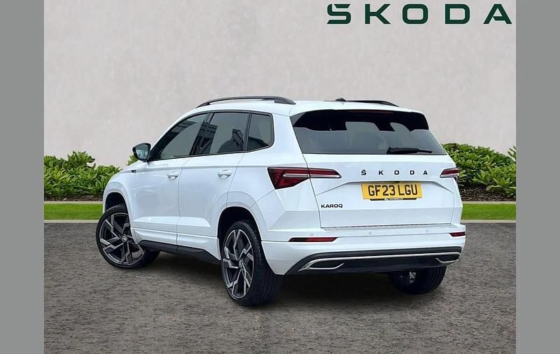 Used Skoda Karoq SportLine 147 HP (108 kW) 2023 Moon white metallic SUV