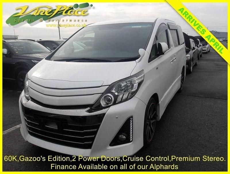 Usado Toyota Alphard 2013 Branco Monovolume