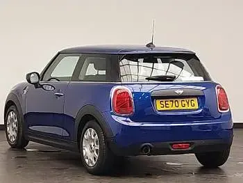 Used Mini ONE Classic 102 HP (75 kW) 2020 Blue Hatchback