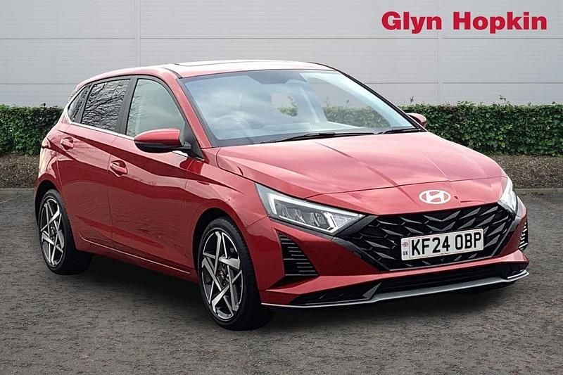 Used Hyundai i20 Ultimate 100 HP (73 kW) 2024 Red Hatchback