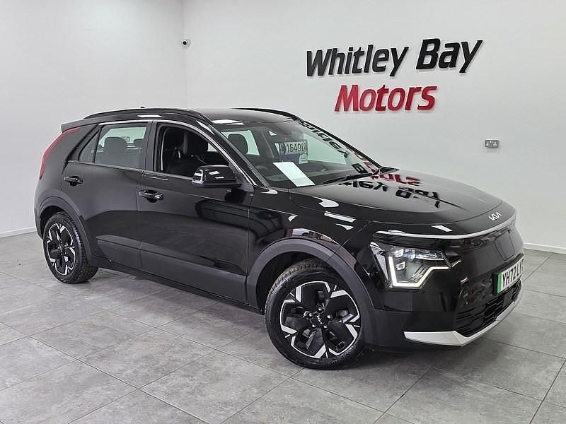 Black Used 2022 Kia e-Niro 2 SUV | £16,490 (A bit pricey) - Image 1/4