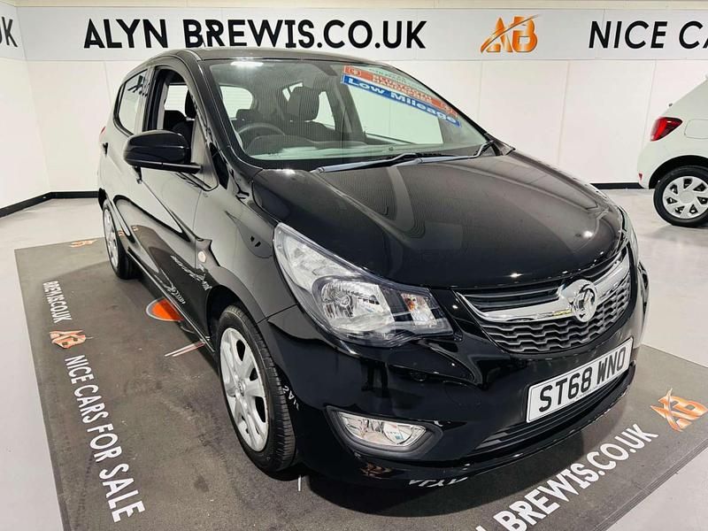Second-hand Vauxhall Viva 75 CP (55 kW) 2018 Negru Hatchback